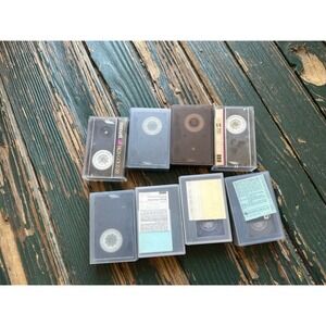 Lot of 8 VHS-C Compact Video Cassettes Maxell JVC Fuji HGX-GOLD SQ S-20 Mixed